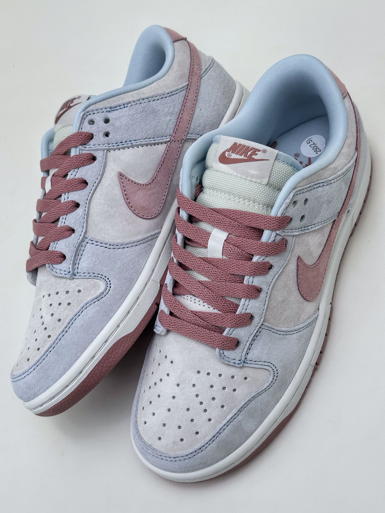 200 NIKE SB Dunk Low fossil rose 化石玫瑰 DH7577-001