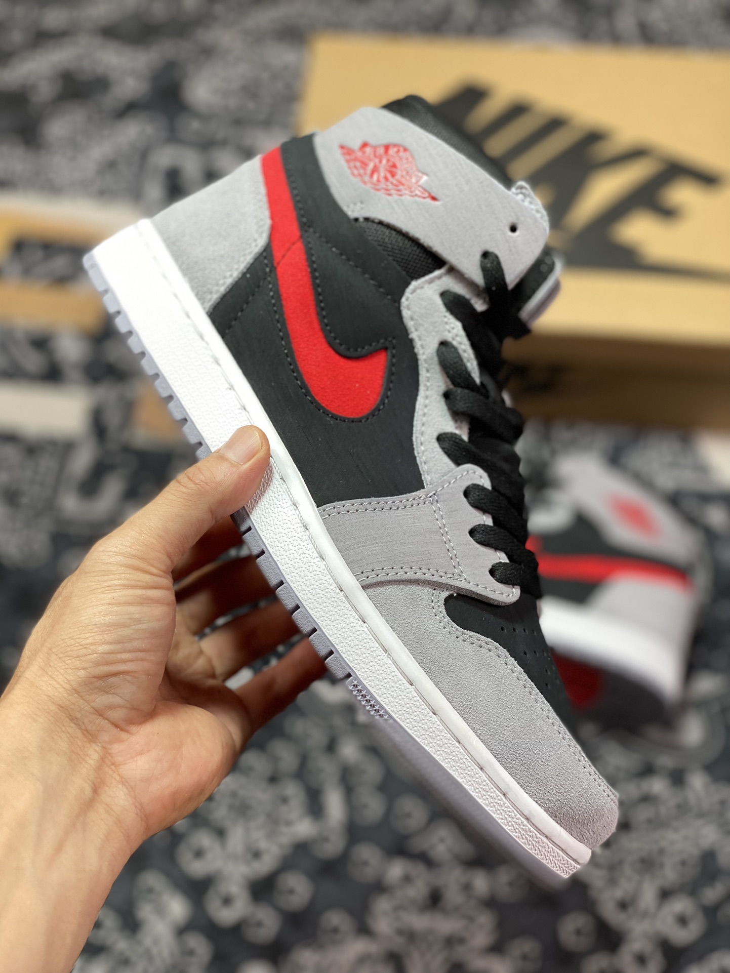 Air Jordan 1 Zoom Air CMFT 2 灰黑红 DV1307-060