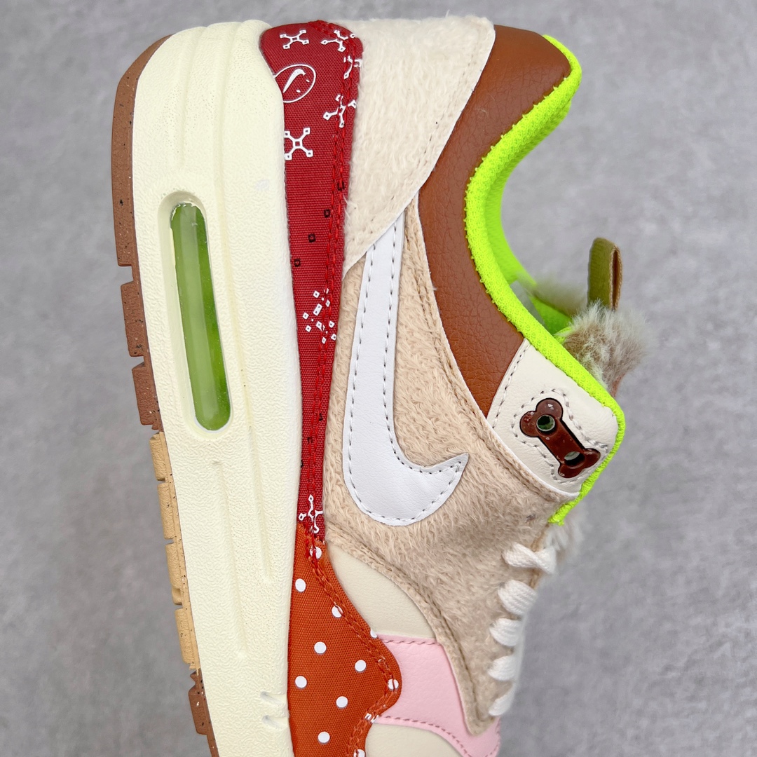 图片[6]-零售💰230 ＃超级福利‼NK Air Max 1 初代复古气垫慢跑鞋 DR2553-111由Tinker Hatfeld和Mark Parker在1987年设计 灵感来自于巴黎蓬皮杜中心 在参观了蓬皮杜中心之后提出了Air Max的标志性开窗可视气垫的理念 并将其实际开发成功 是NK史上第一双可视气垫跑鞋 凭借着Air Max气垫带来的舒适脚感和鞋面面料上的不断精进才使得Air Max 1在现如今都是复古慢跑鞋的首选 深厚的历史渊源 独特的流线形设计 极为复古的外观使得它深受鞋迷的喜爱 SIZE：36 36.5 37.5 38 38.5 39 40 40.5 41 42 42.5 43 44 44.5 45 46 47.5 编码：by2936030-运动鞋