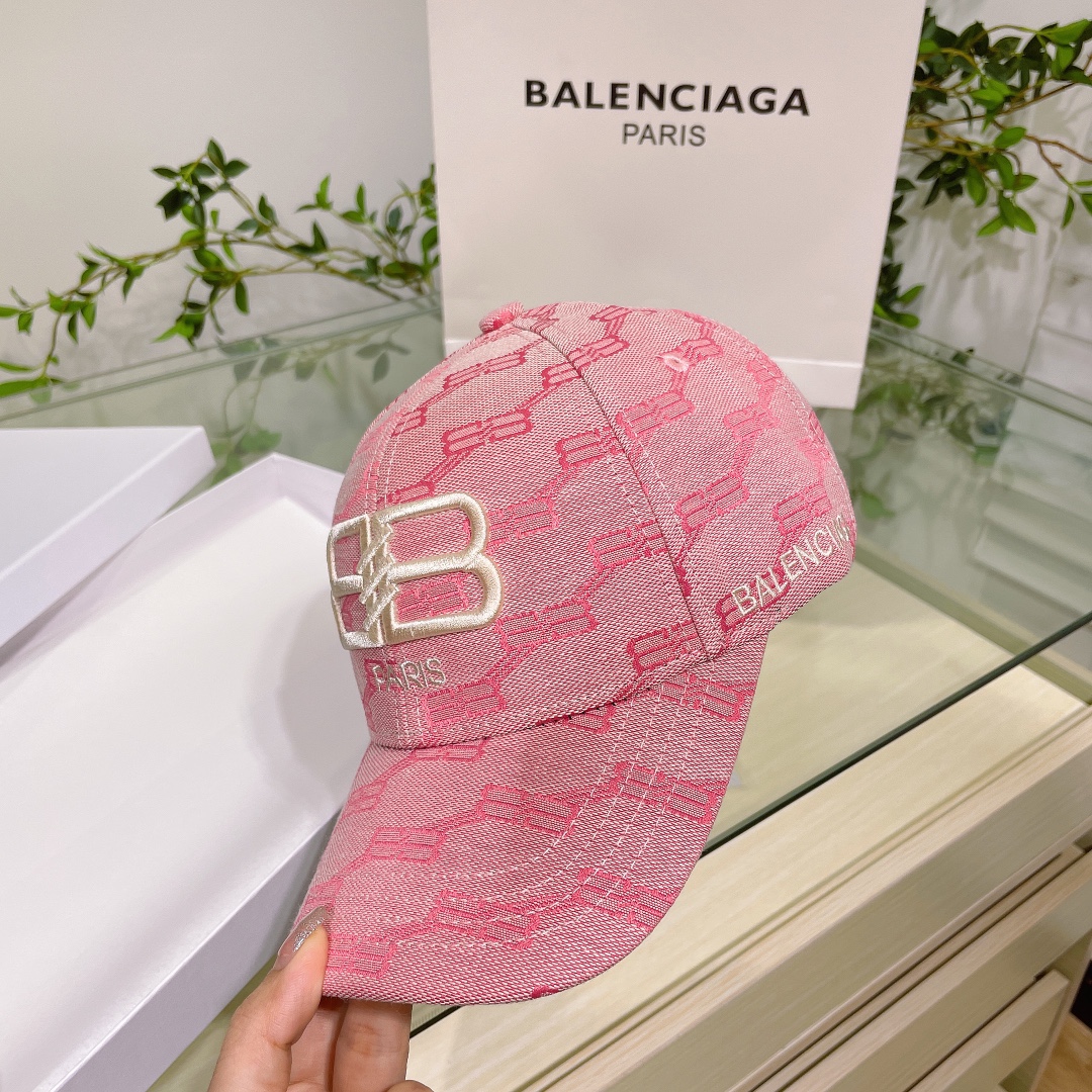 Balenciaga巴黎世家新款情侣款棒球帽