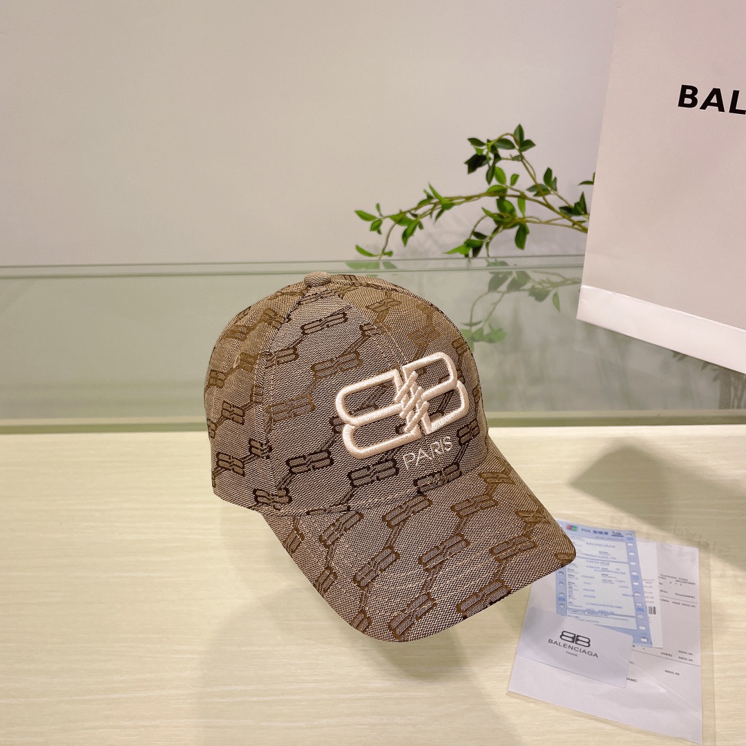 Balenciaga巴黎世家新款情侣款棒球帽
