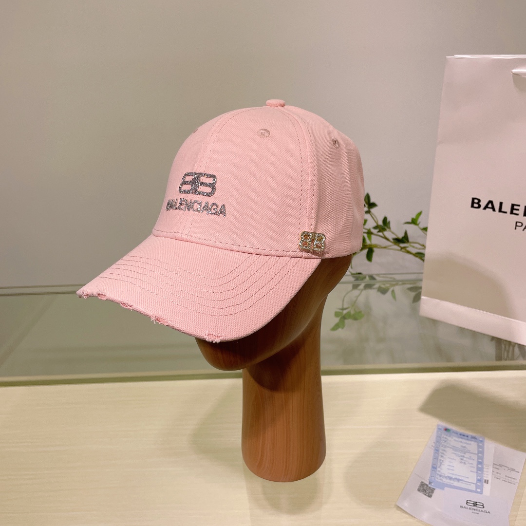 Balenciaga巴黎世家新款情侣款棒球帽