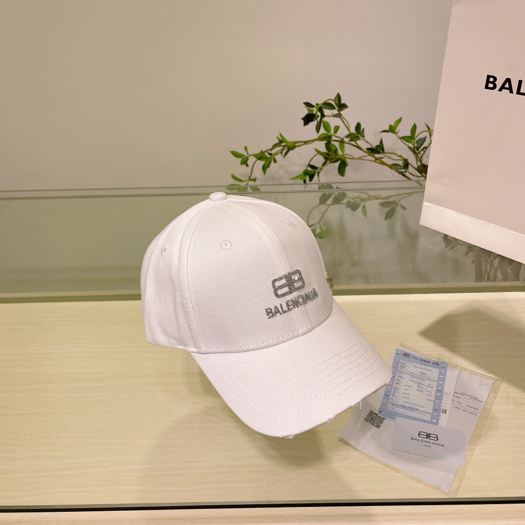 Balenciaga巴黎世家新款情侣款棒球帽