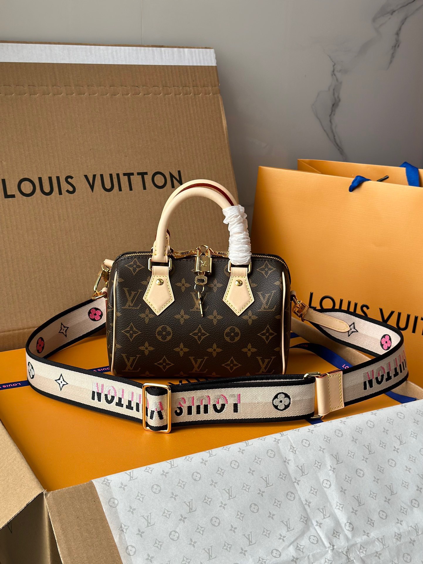 Louis Vuitton LV Speedy Bags Handbags Monogram Canvas Cowhide Fabric M46234