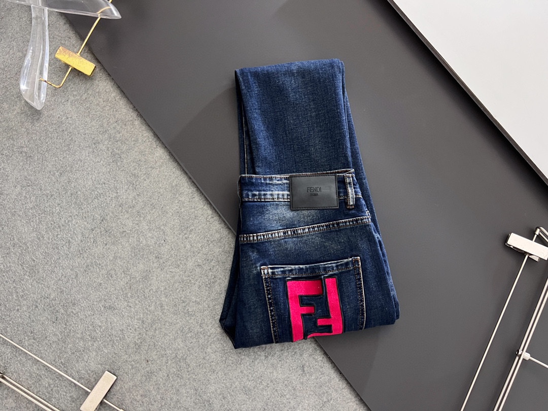 路易威登 Louis Vuitton 高定典藏名品高定成衣时装外套连衣裙衬衫T恤 #82A9A8AA 9