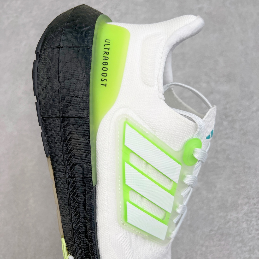 图片[6]-💰170 ＃X版纯原福利‼AD Ultra Boost Light UB2023系列低帮袜套式针织透气缓震休闲运动慢跑鞋 HQ6349 历经10年不断创新以科技重塑跑步推出全新超轻新科技跑鞋 力求为跑步添活力 搭载LIGHT BOOST中底的新鲜演绎 无论节奏快慢、距离长短 伴你活力畅跑 延续了该系列的设计语言 采用分区编织鞋面 鞋头处网眼孔洞更大 提升透气性 一体式鞋舌 避免运动中出现偏移 实现鞋脚一体性 鞋侧 TPU 材质 有效提供支撑性 镂空的设计 同时减轻整体重量 最明显的则是中底部分 不仅是厚度夸张 大家最熟悉的 Boost 材质终于迎来升级 减重 30% 带来更轻量化的上脚感受 SIZE：36 36.5 37 38 38.5 39 40 40.5 41 42 42.5 43 44 44.5 45 编码：by2936040-运动鞋