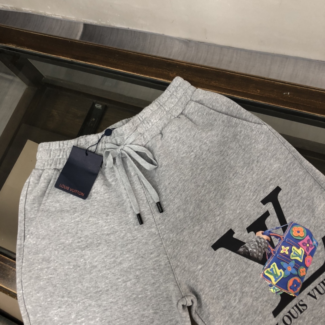路易威登 Louis Vuitton 高级成衣风衣外套及大衣服饰 #F0B5DC2A 3