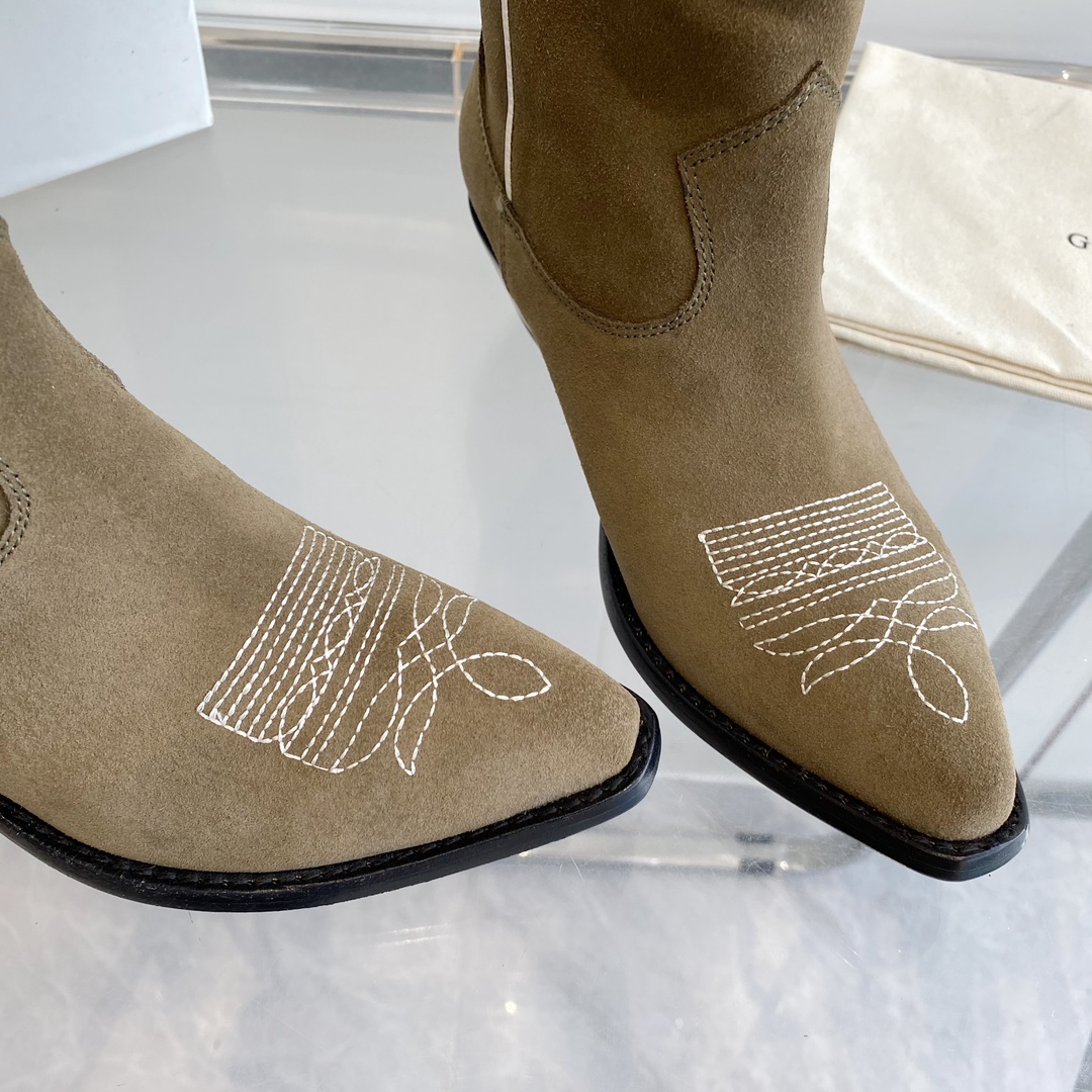 Golden Goose22 Retro National Embroidered Knight Boots: Original Design Style and Travel Comfort - 图片 4