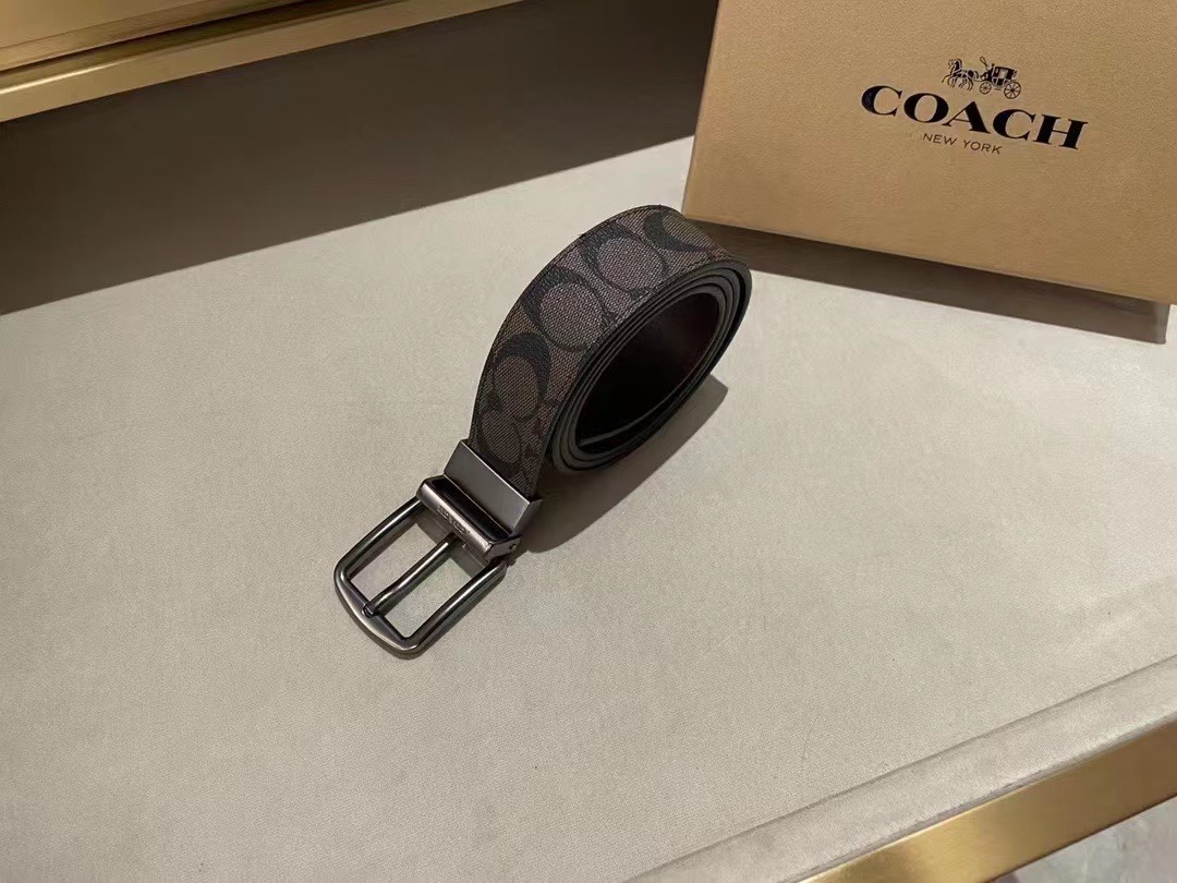 Coach Interchangeable Dual-Buckle Belt Box Set - Comprehensive 8
