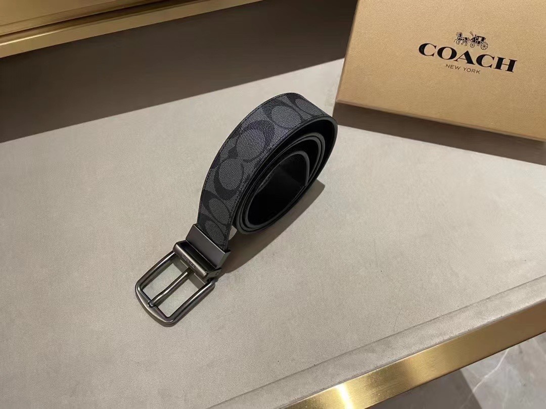 Coach Interchangeable Buckle Belt Gift Set - Comprehensive 7