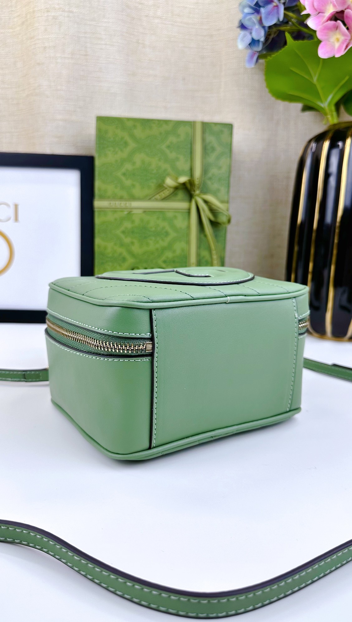 Gucci Blondieシリーズ手提包 - ラグジュアリーなデザインと機能性