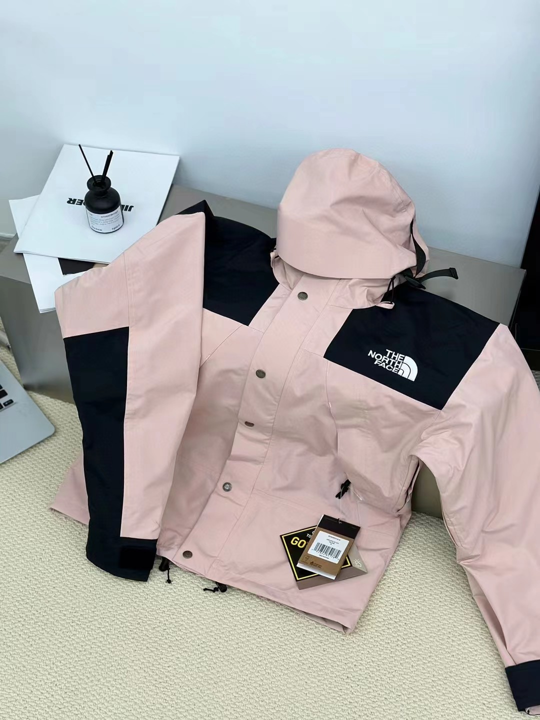 批160 The North Face 1990 - 北面冲锋衣 粉色