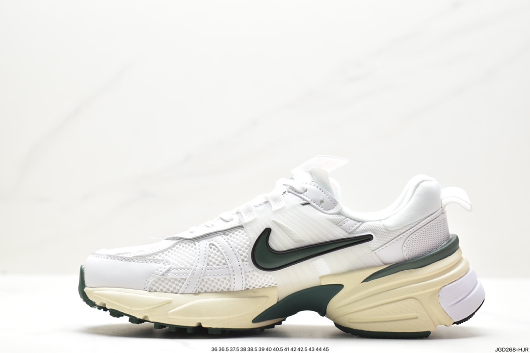 Nike Runtekk ”Summit White Metallic Silver” Retro FD0736-101