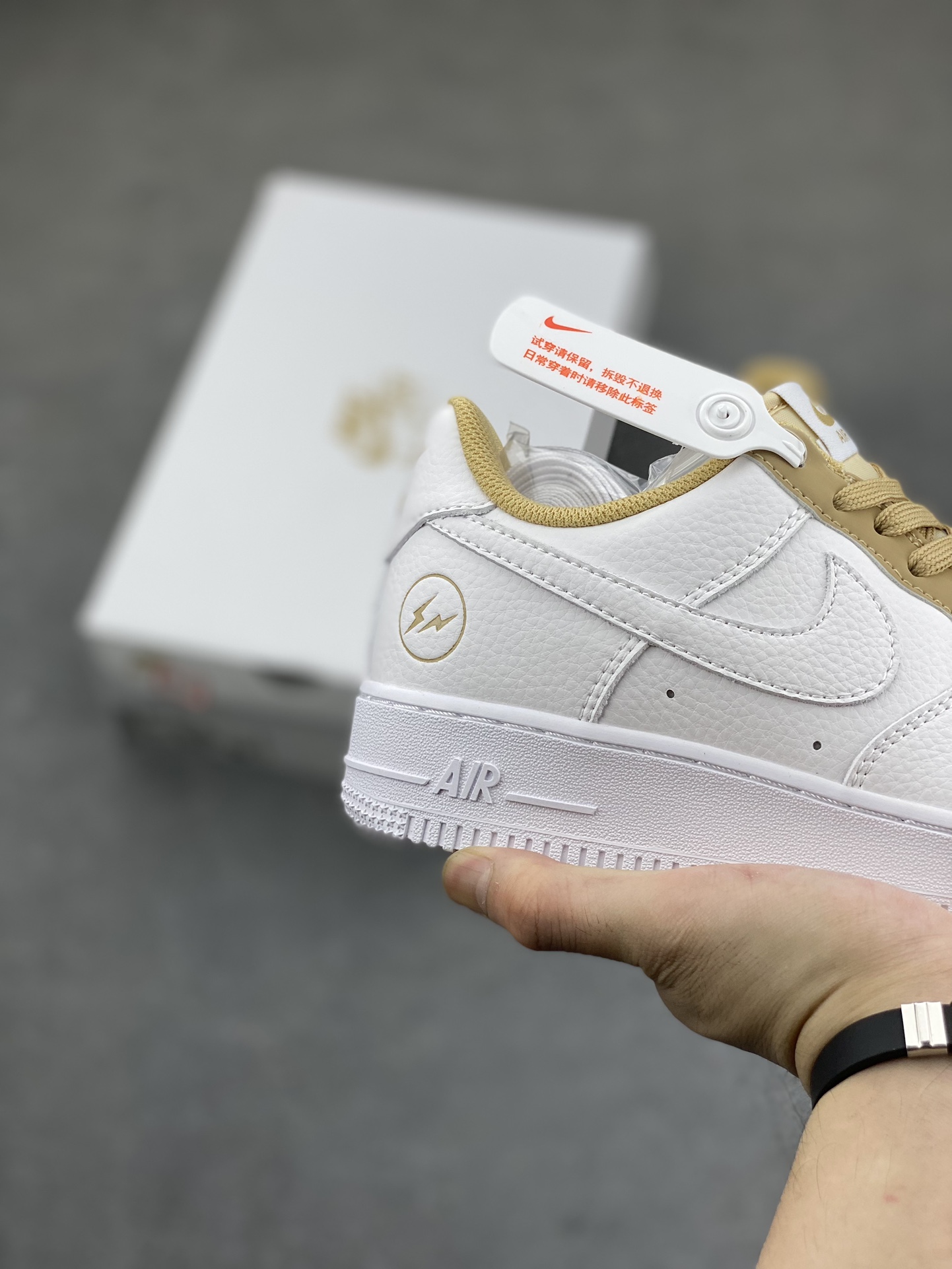 Fragment Design x Nike Air Force 1 Low White/Gold Sneakers 6 i1689708990 3463 4
