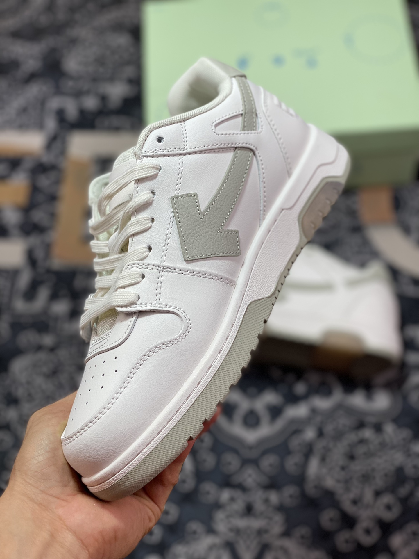 Off-White c/o Virgil Abloh Out Of Office Low-top Leather Sneakers”OOO” series low-top sneakers ”leather white beige gray arrow” OM1A189F21LEA0010161