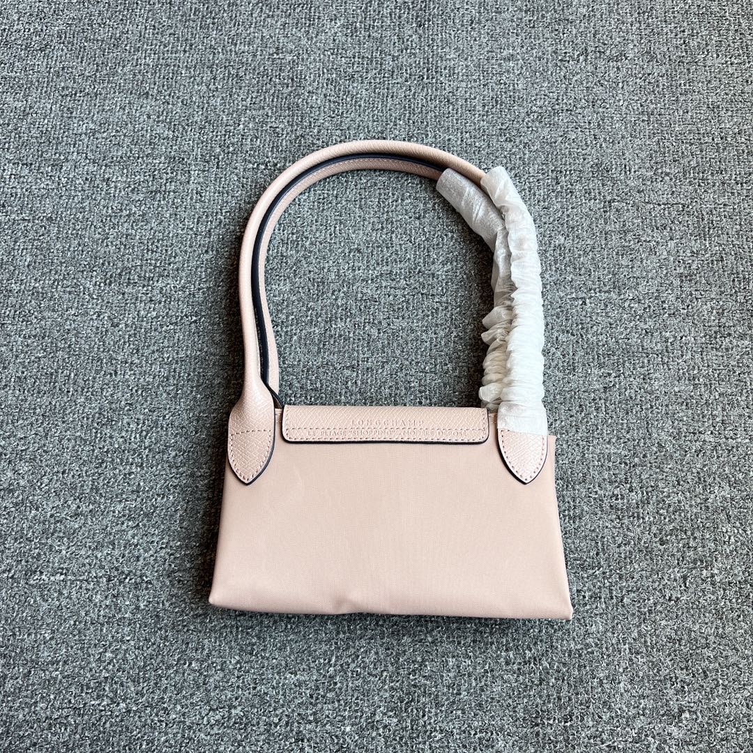 Longchamp 中号山茶花粉