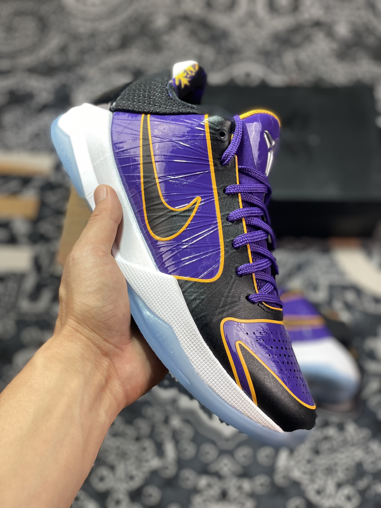 NK ZOOM KOBE 5 Protro ”Lakers“ 纯原生产线 科比五代 湖人 CD4991-600