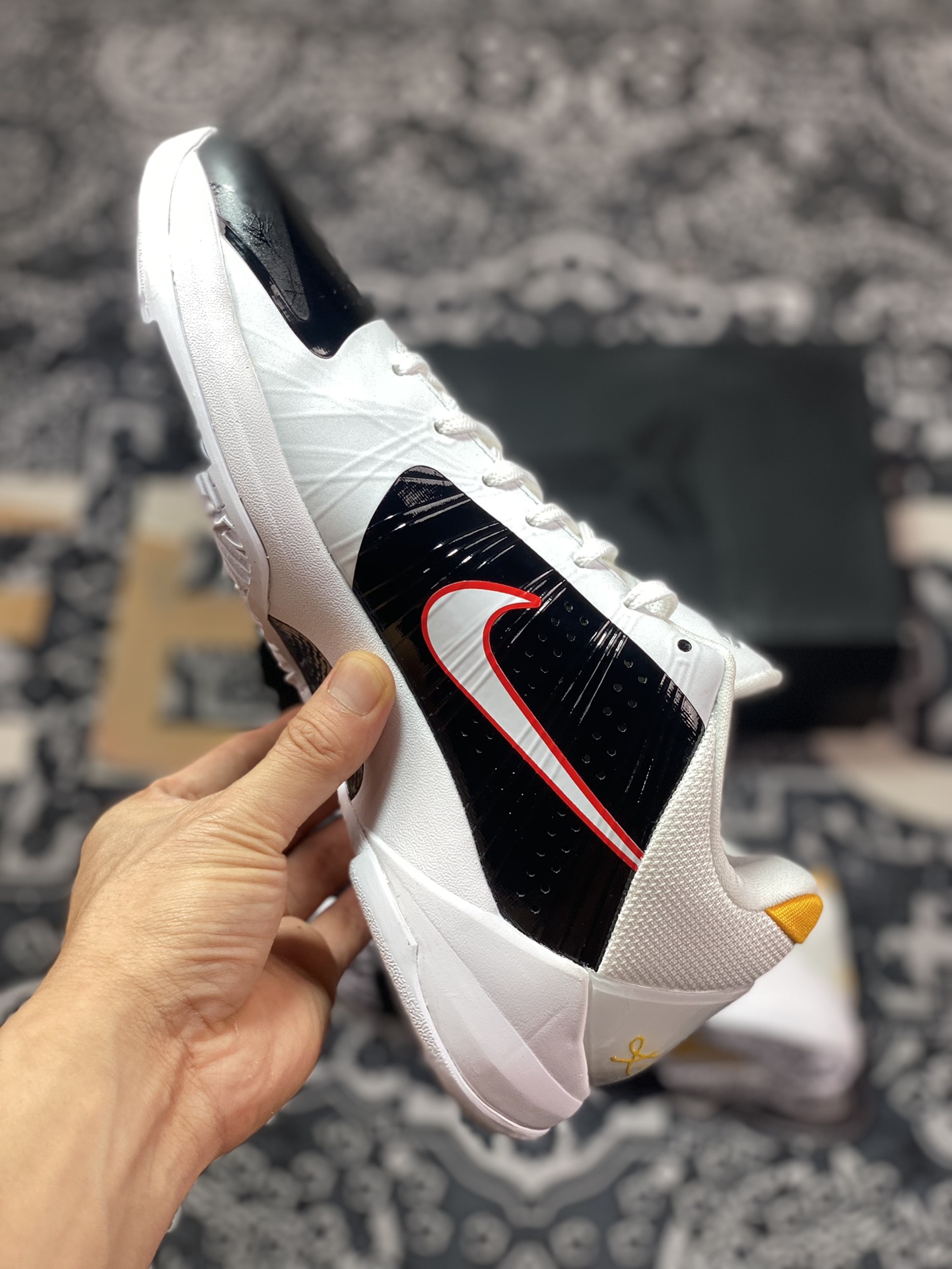 NK ZOOM KOBE 5 Protro ”Bruce Lee“ 纯原生产线 科比五代李小龙 CD4991-101