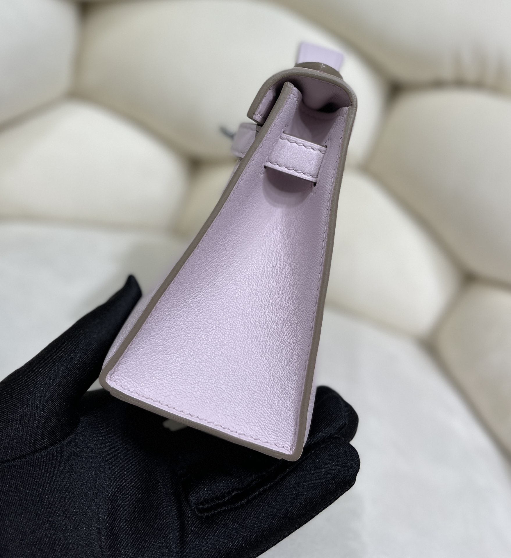 Hermès Kelly's first generation dreamy pink and purple, all Swift cowhide inside and out, all steel hardware, truly semi-handmade! It feels soft