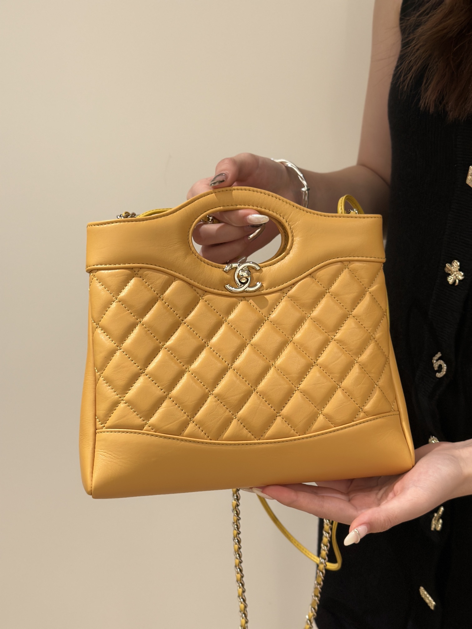 Vale la pena comprar Xiaoxiangxiang 23 31bag mini. El nuevo 31bag viene en tamaño mini. ¿Quién puede resistirlo? ¡Impre…