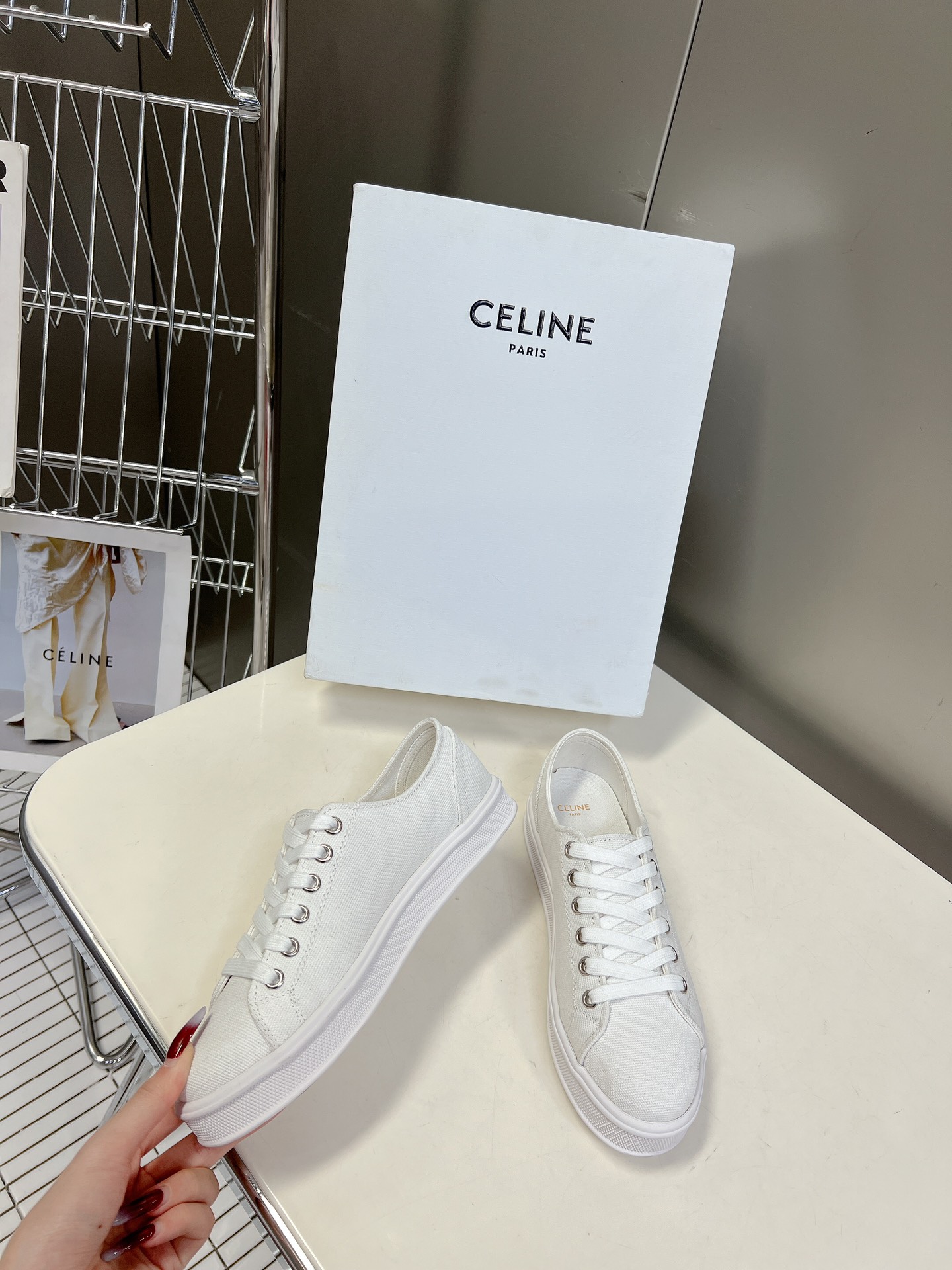 Celine思琳23春夏款拼皮帆布鞋