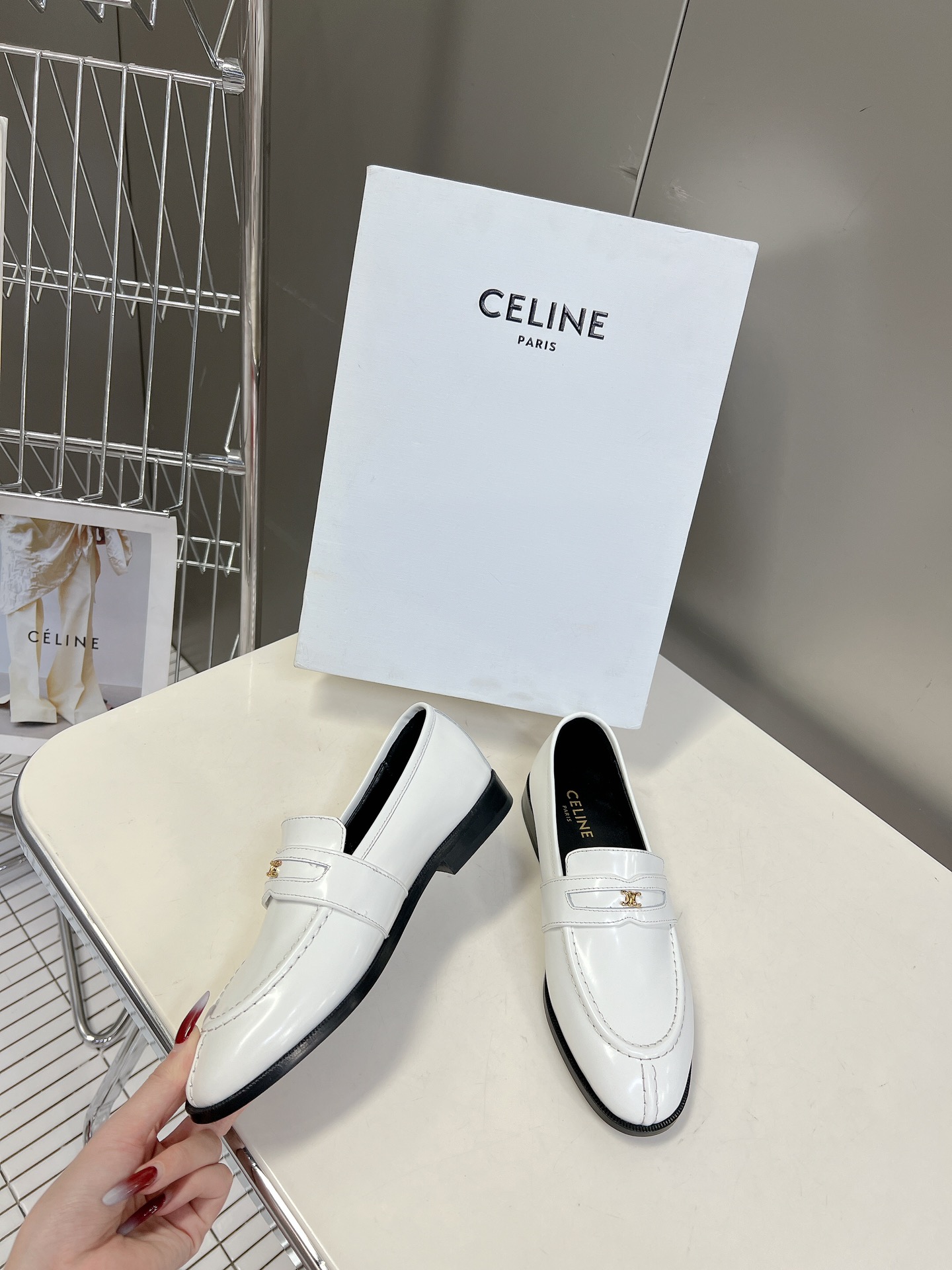 CELINE思琳乐福鞋凯撒门扣系列休