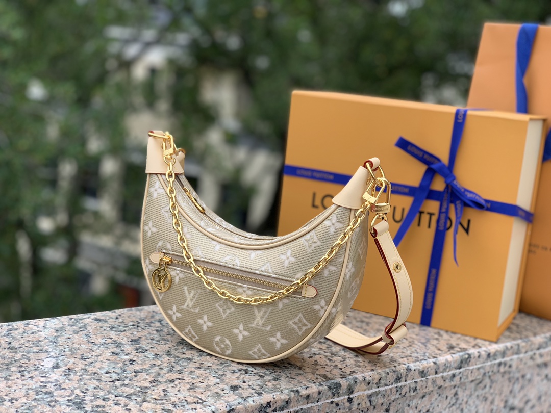 非市场普通货 进口皮料半钢五金尺寸23×13×6cm22年早春LV 推出Loo非市场普通货 进口皮料半钢