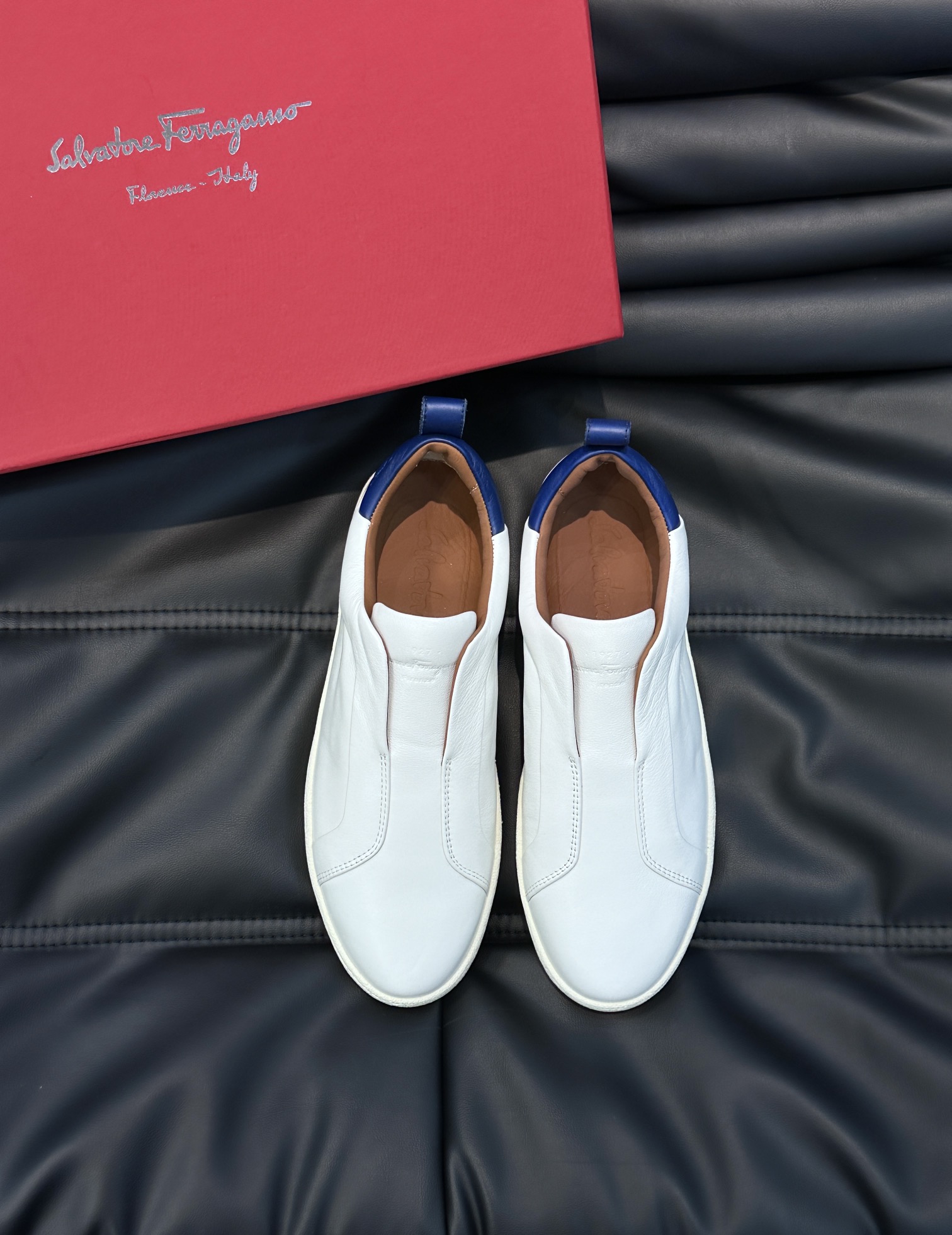Ferragamo נעליים סניקרס פירה גברים קווייד עור אמיתי גומא Vintage רגיל