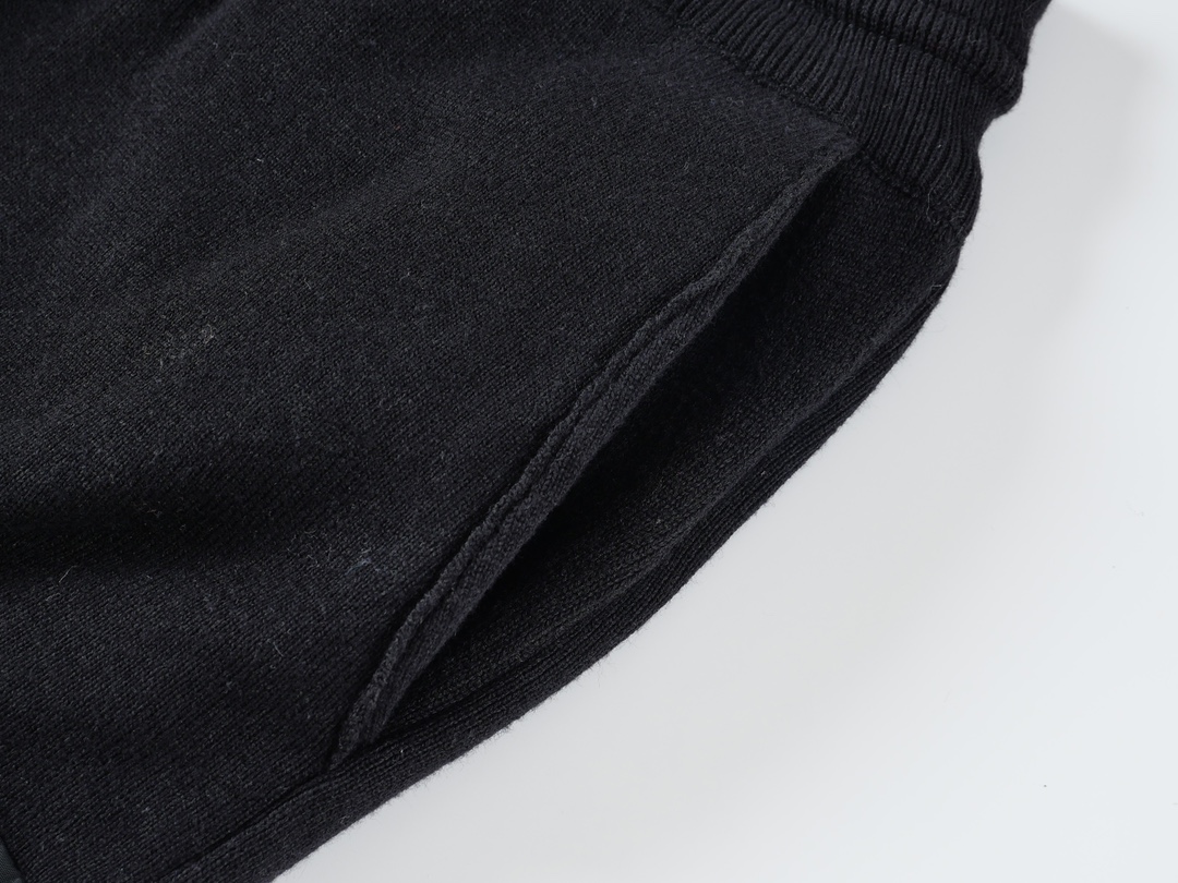 LV 2023 New Tech Shorts: Lecca Fiber for Wrinkle-Resistant, High-Strength Fabric. - 图片 4