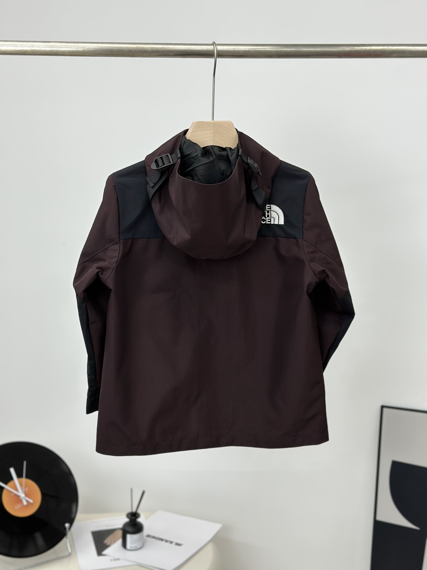 图片[3]-𝐓𝐡𝐞 𝐍𝐨𝐫𝐭𝐡 𝐅𝐚𝐜𝐞 𝟏𝟗𝟗𝟎 -北面儿童冲锋衣 铁锈红-选品中心