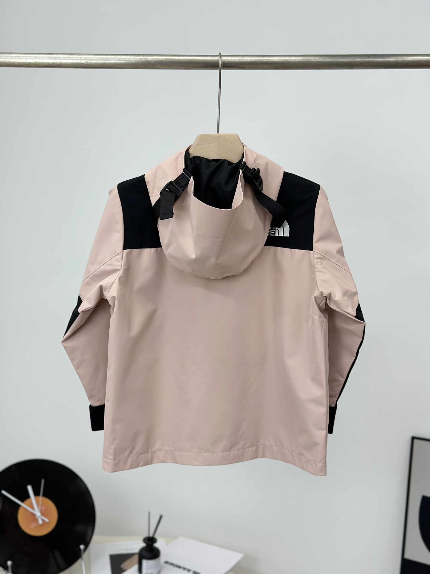 图片[3]-𝐓𝐡𝐞 𝐍𝐨𝐫𝐭𝐡 𝐅𝐚𝐜𝐞 𝟏𝟗𝟗𝟎 -北面儿童冲锋衣 少女粉-选品中心