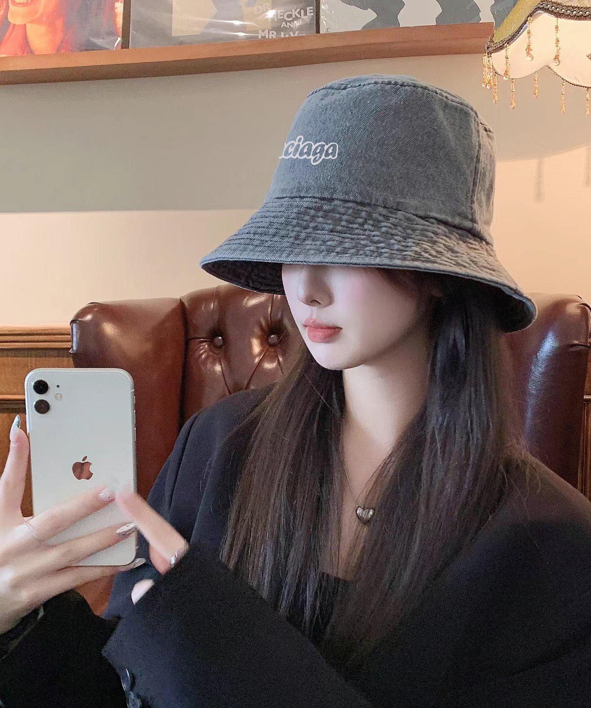 발렌시아가 데님 버킷 햇 상세 이미지 2