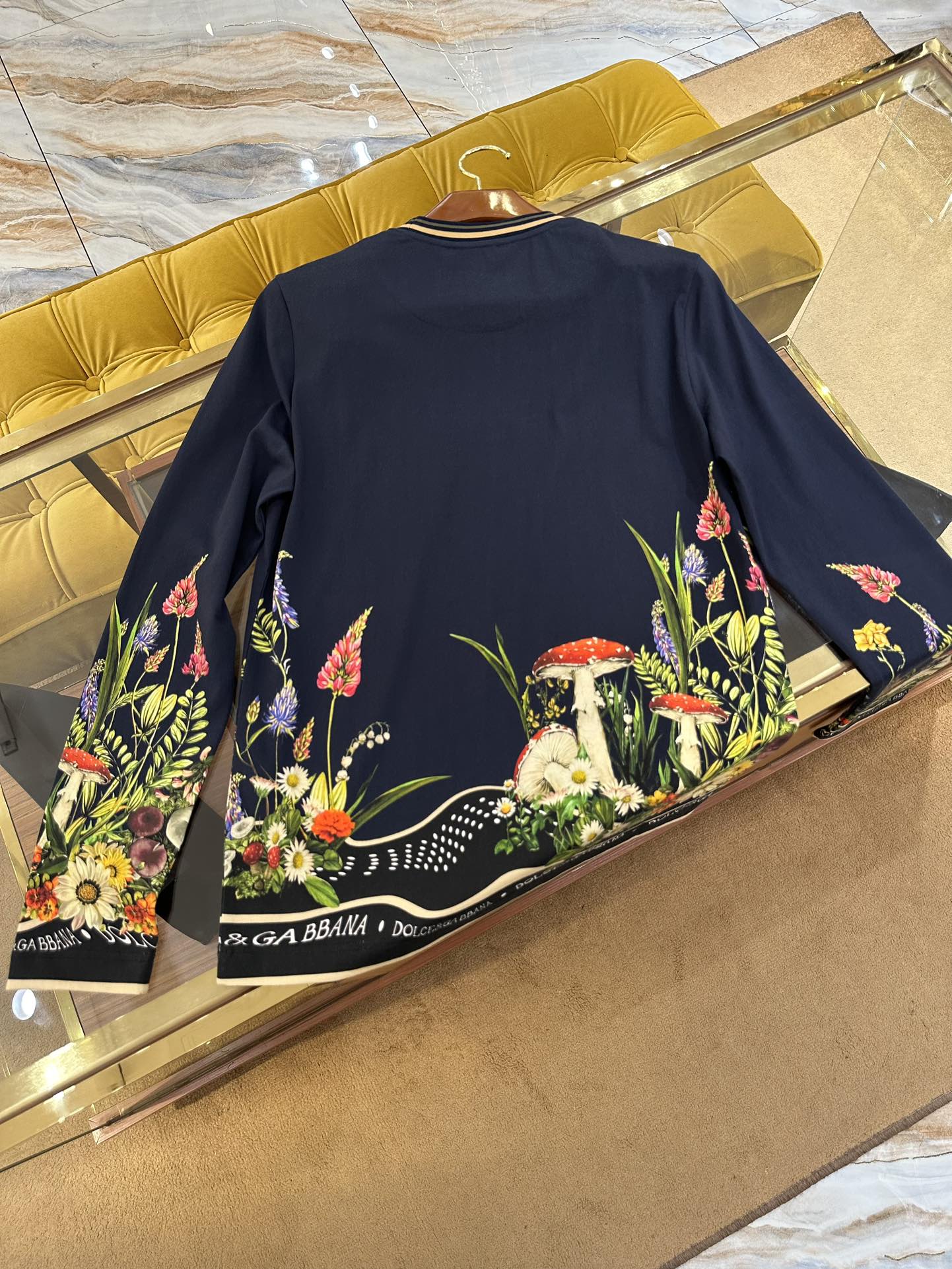 Louis Vuitton Haute Couture Haute Couture Ready-to-Wear Clothing Dress 4