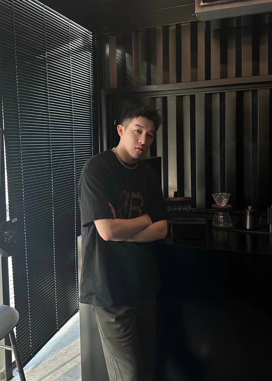 路易威登 Louis Vuitton 高定典藏名品高定成衣时装外套连衣裙衬衫T恤 #BD68FB3B 3