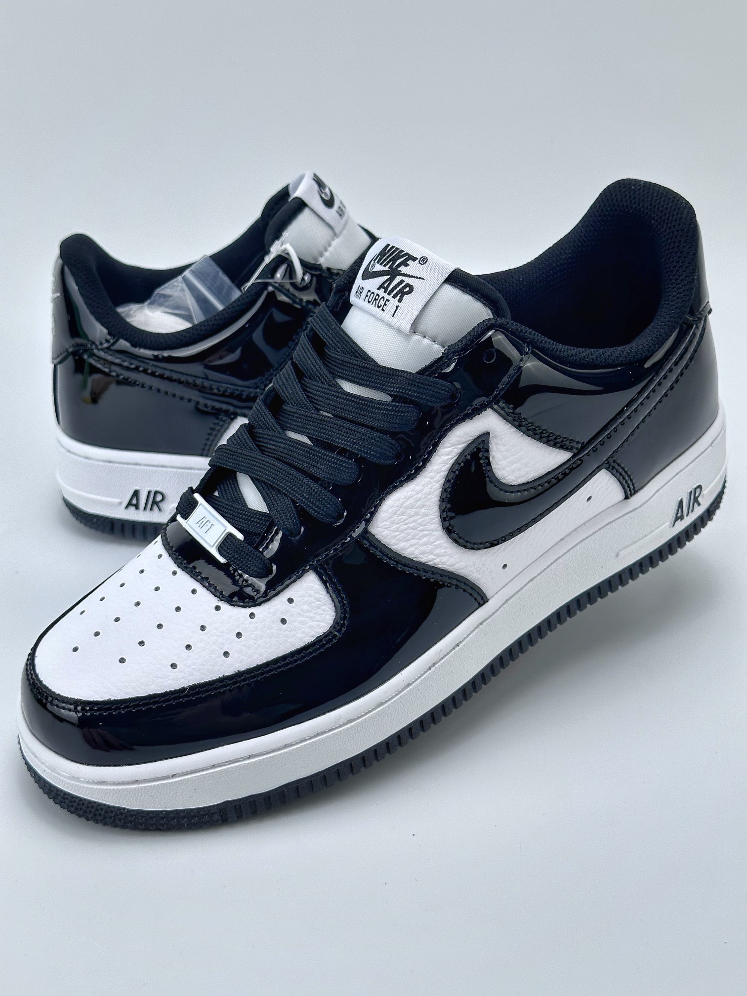 Nike Air Force 1 Low 07 漆皮黑白 HP3656-588