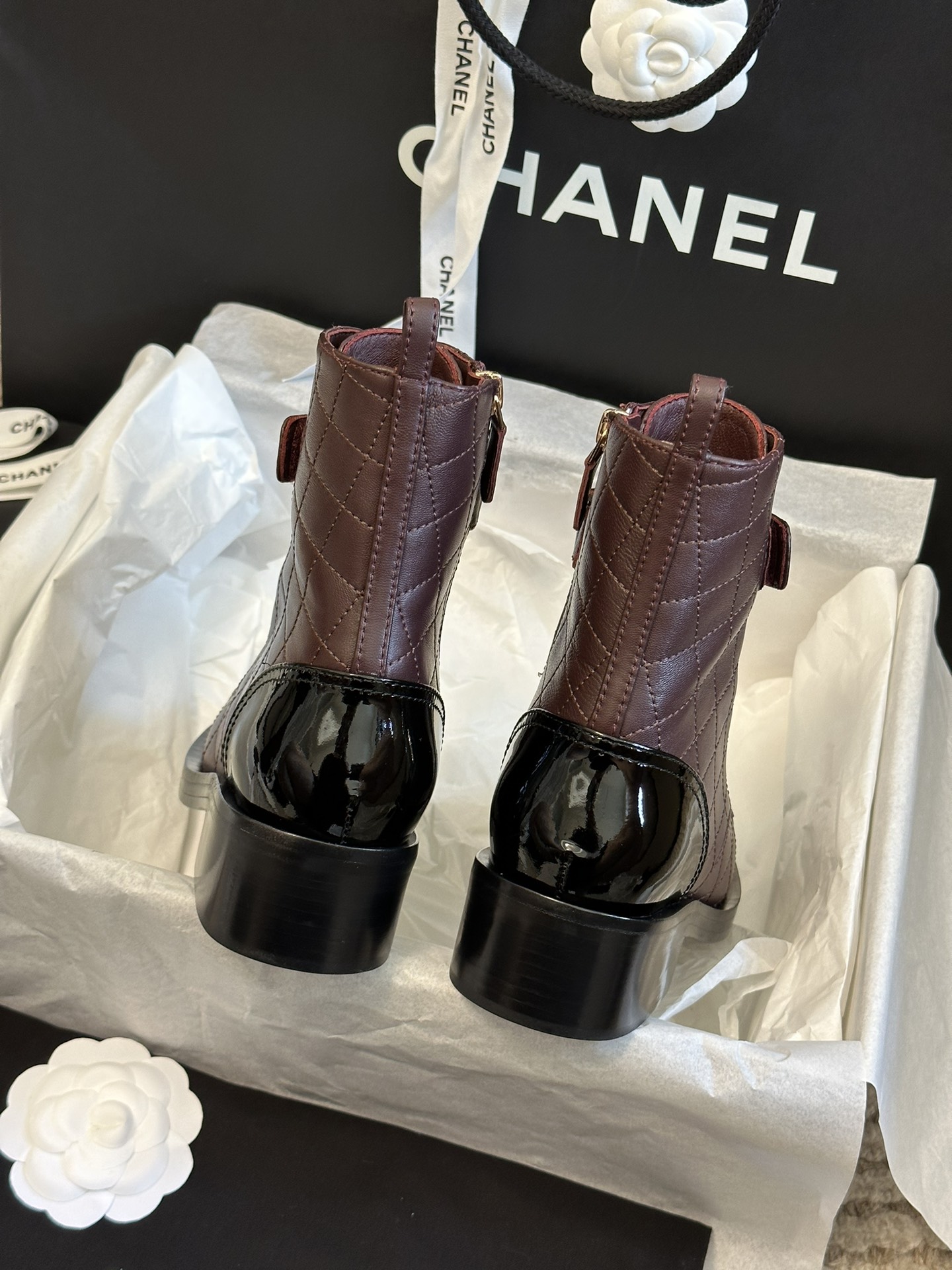 chanelfw23newarrival小香2023秋冬羊皮短靴新品原版17600购入拆卸copy附正品