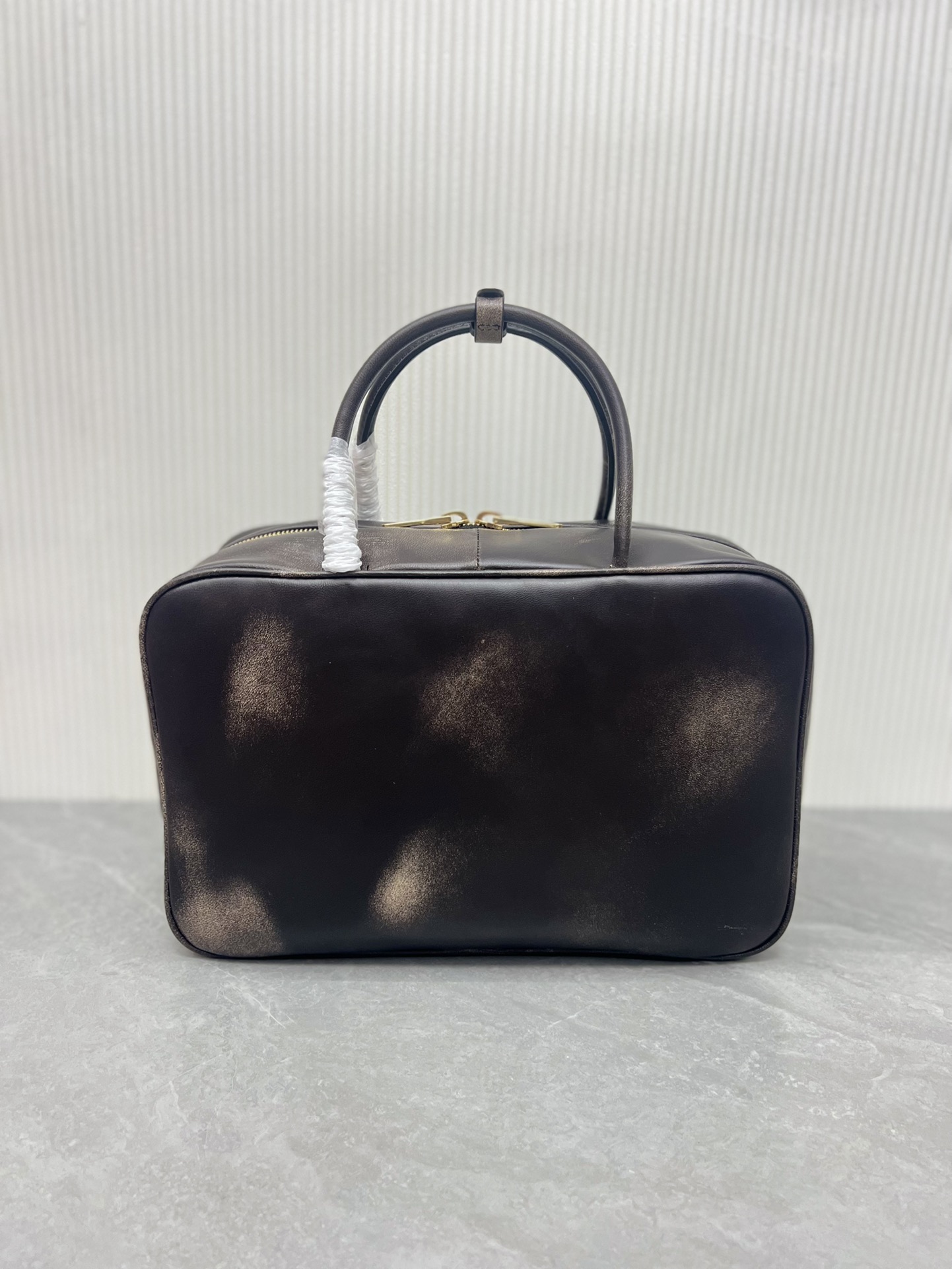 Miu Miu Retro Black 23 New Product Purchasing Special Briefcase