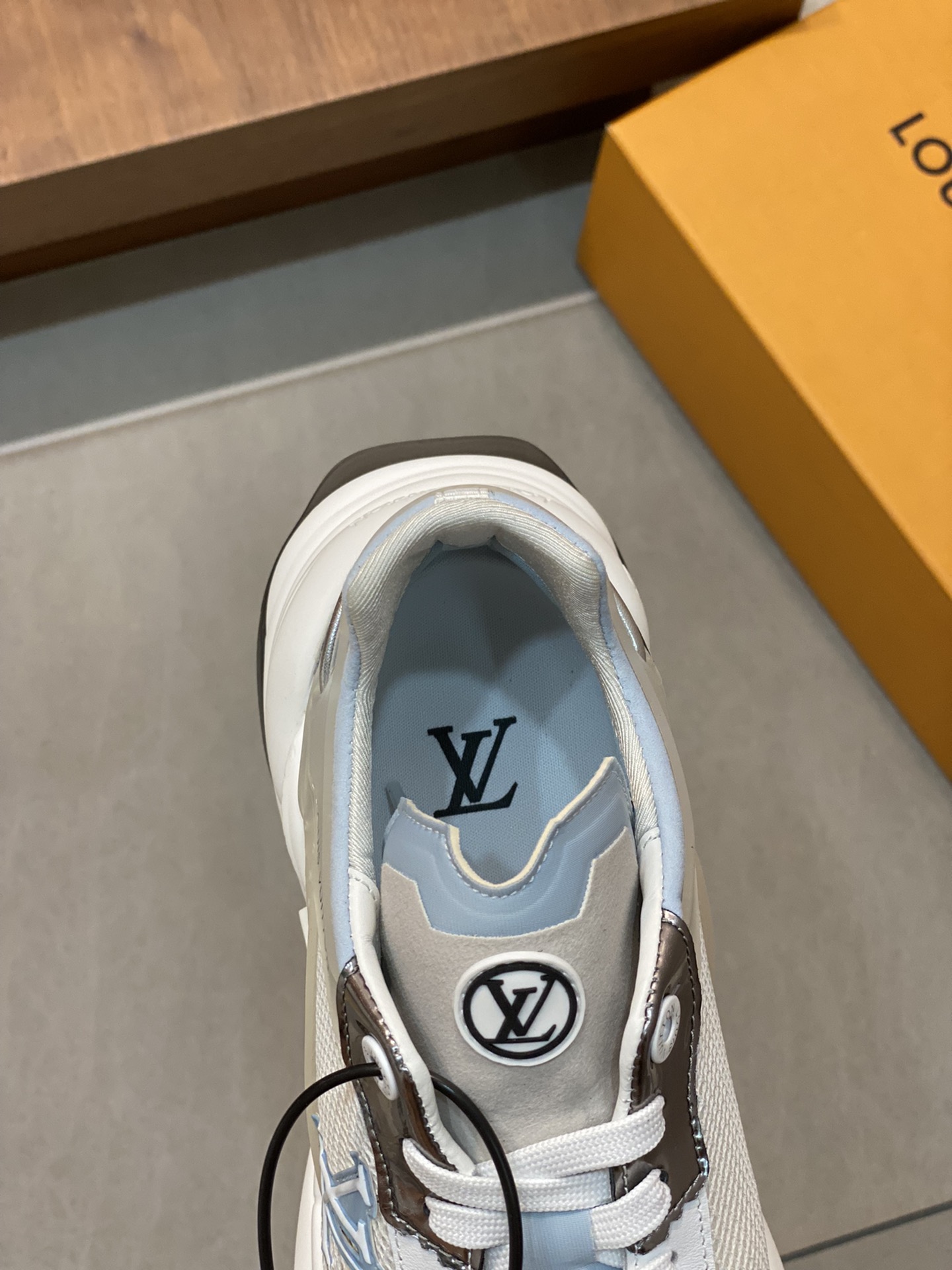 Louis Vuitton Men's Run Away Pulse Sneaker in White Leather and Canvas 8 i1689825970 4214 6