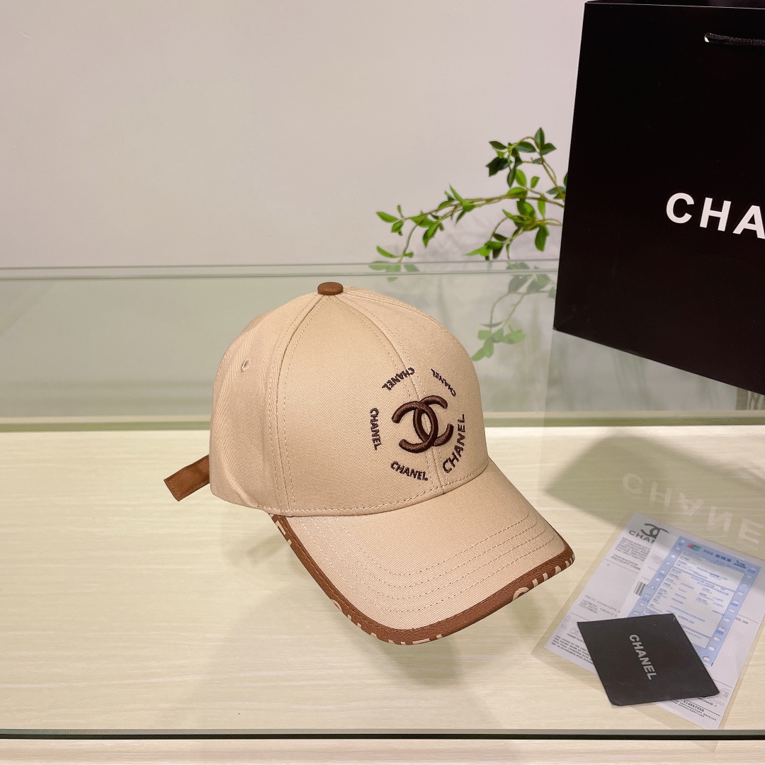 CHANEL香奈儿新款简约刺绣logo棒球帽