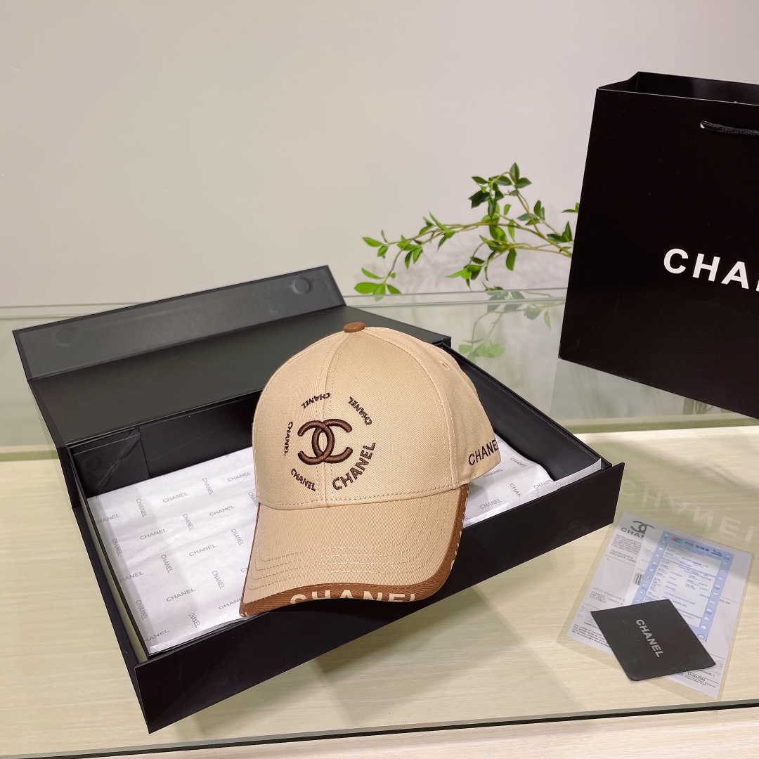 CHANEL香奈儿新款简约刺绣logo棒球帽