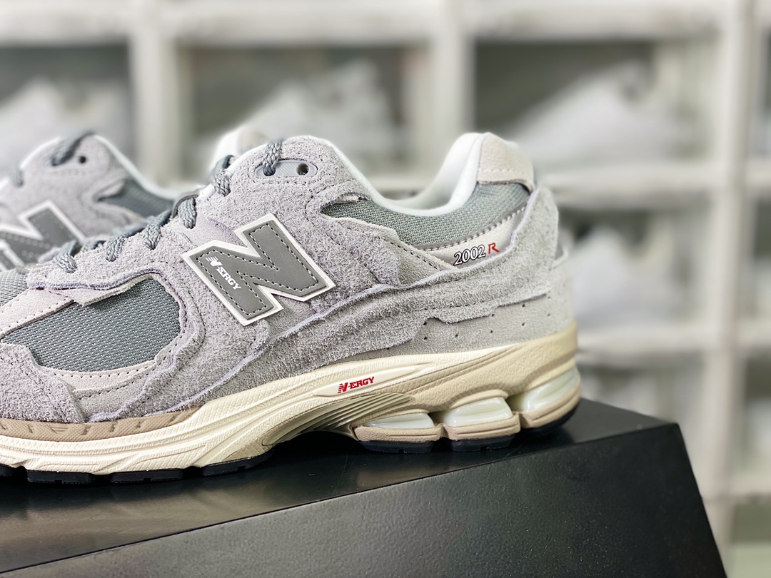 320 New Balance 2002R”Grey”系列低帮复古老爹风休闲运动慢跑鞋“奶灰米黄”M2002RLN