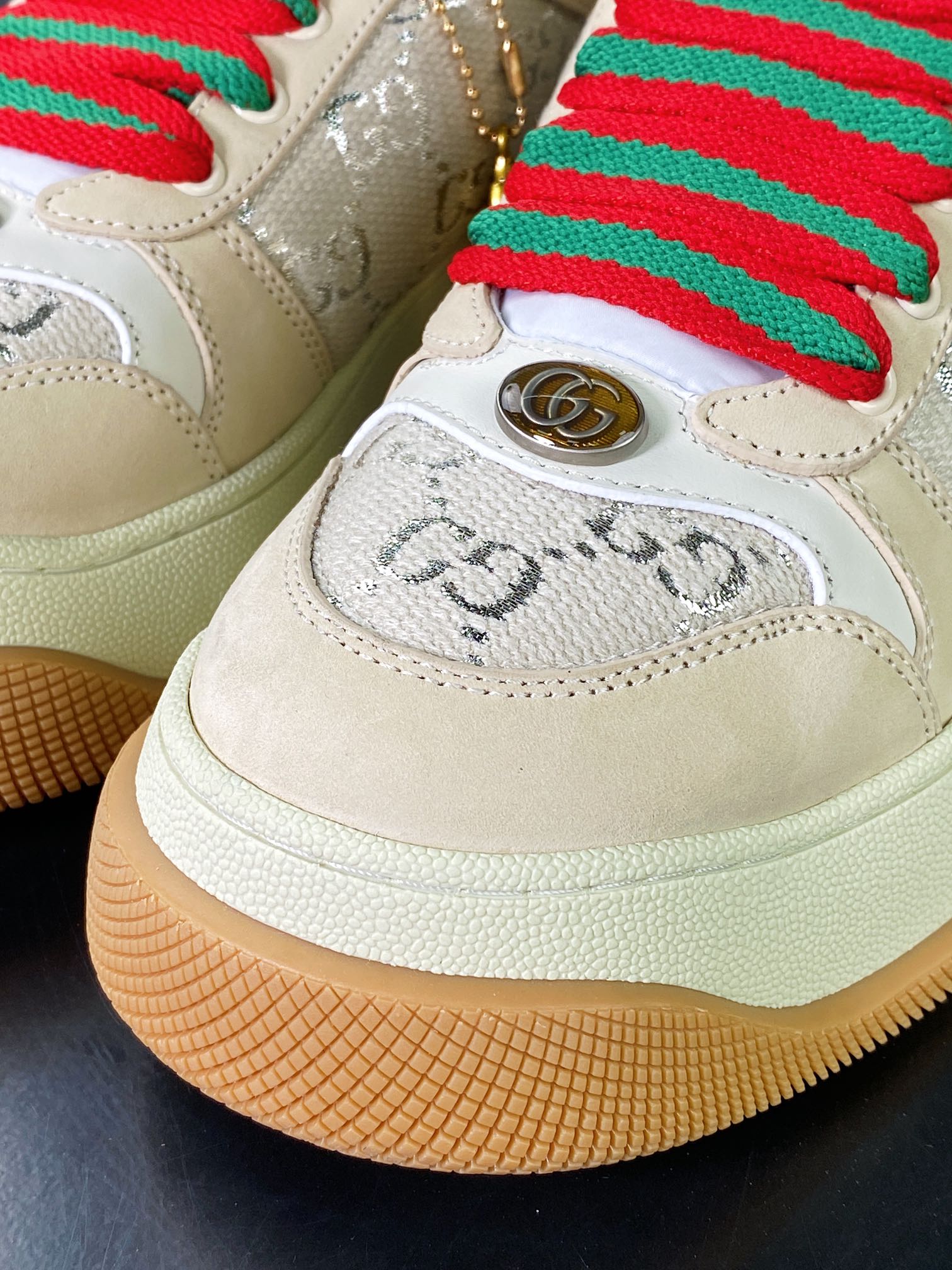 Gucci Double Screener Platform GG Sneaker Low ”Off-white, green, red and pink GG jacquard fabric” 750633 FAB4C 5644