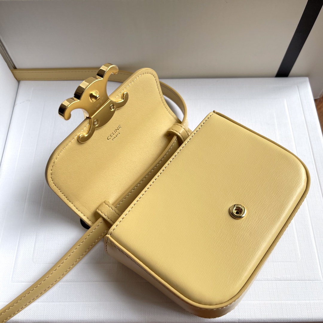 Celine 2024 new product mini (headphone bag) C family has released small bags one after another this year, but this season mini is cute and must-