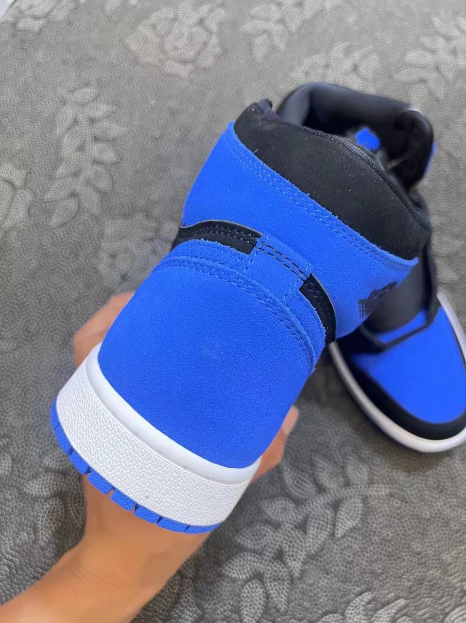 ? Aj1 og high 皇家蓝2.0 配色?