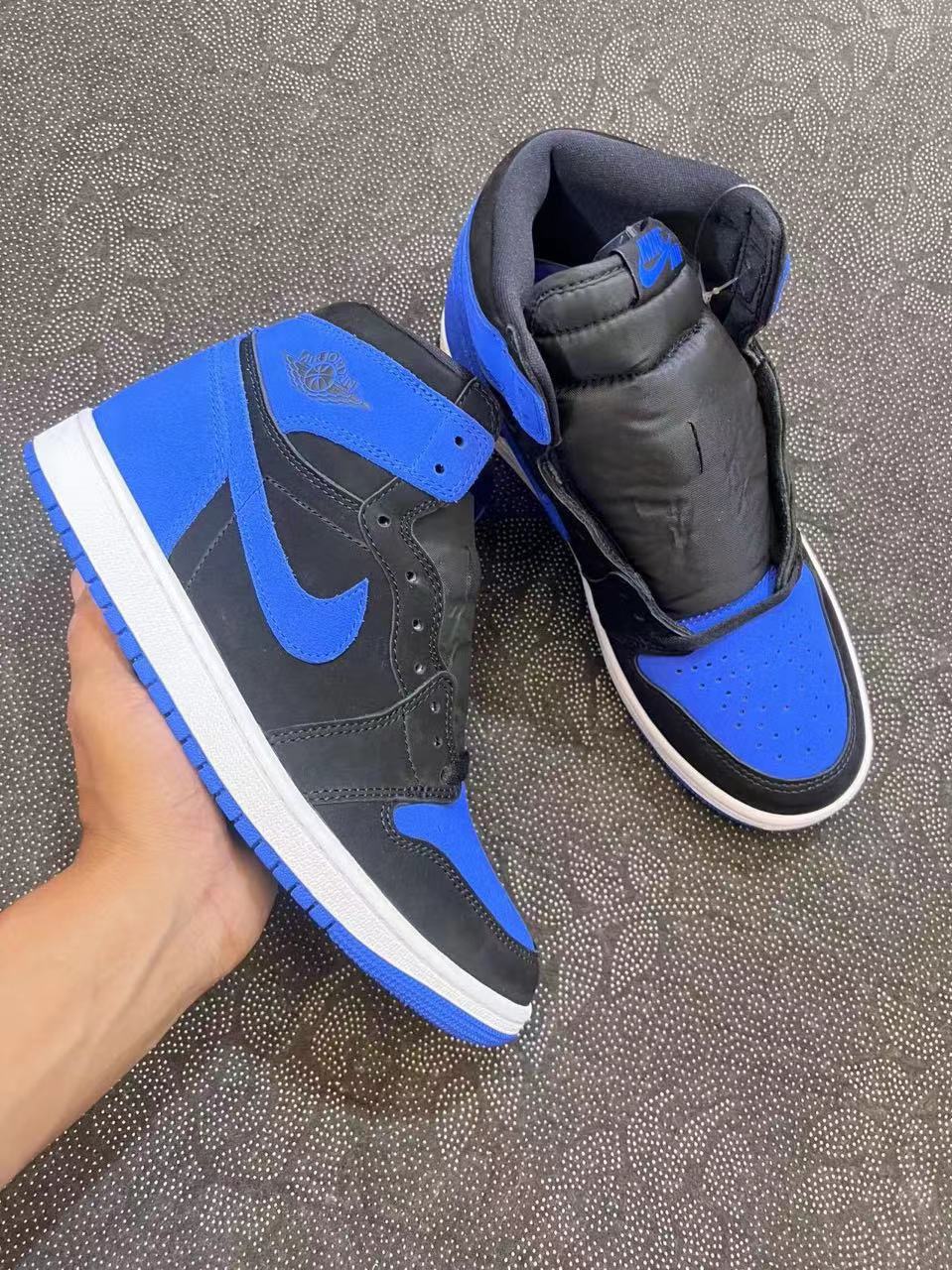 ? Aj1 og high 皇家蓝2.0 配色?