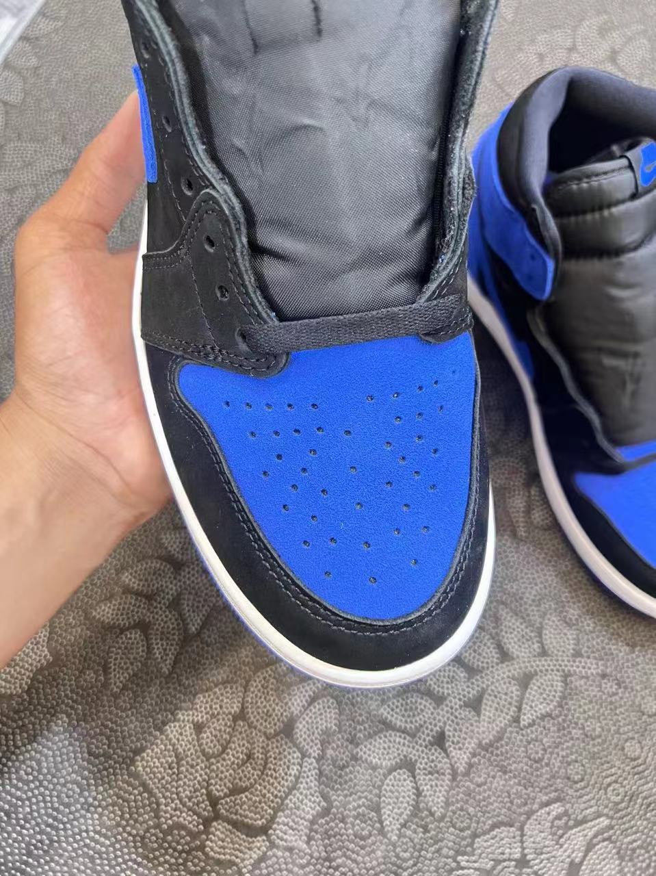 ? Aj1 og high 皇家蓝2.0 配色?