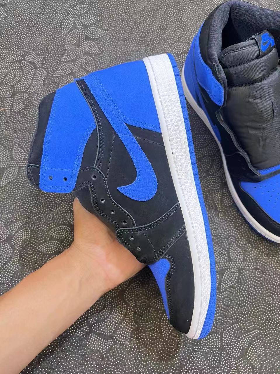 ? Aj1 og high 皇家蓝2.0 配色?