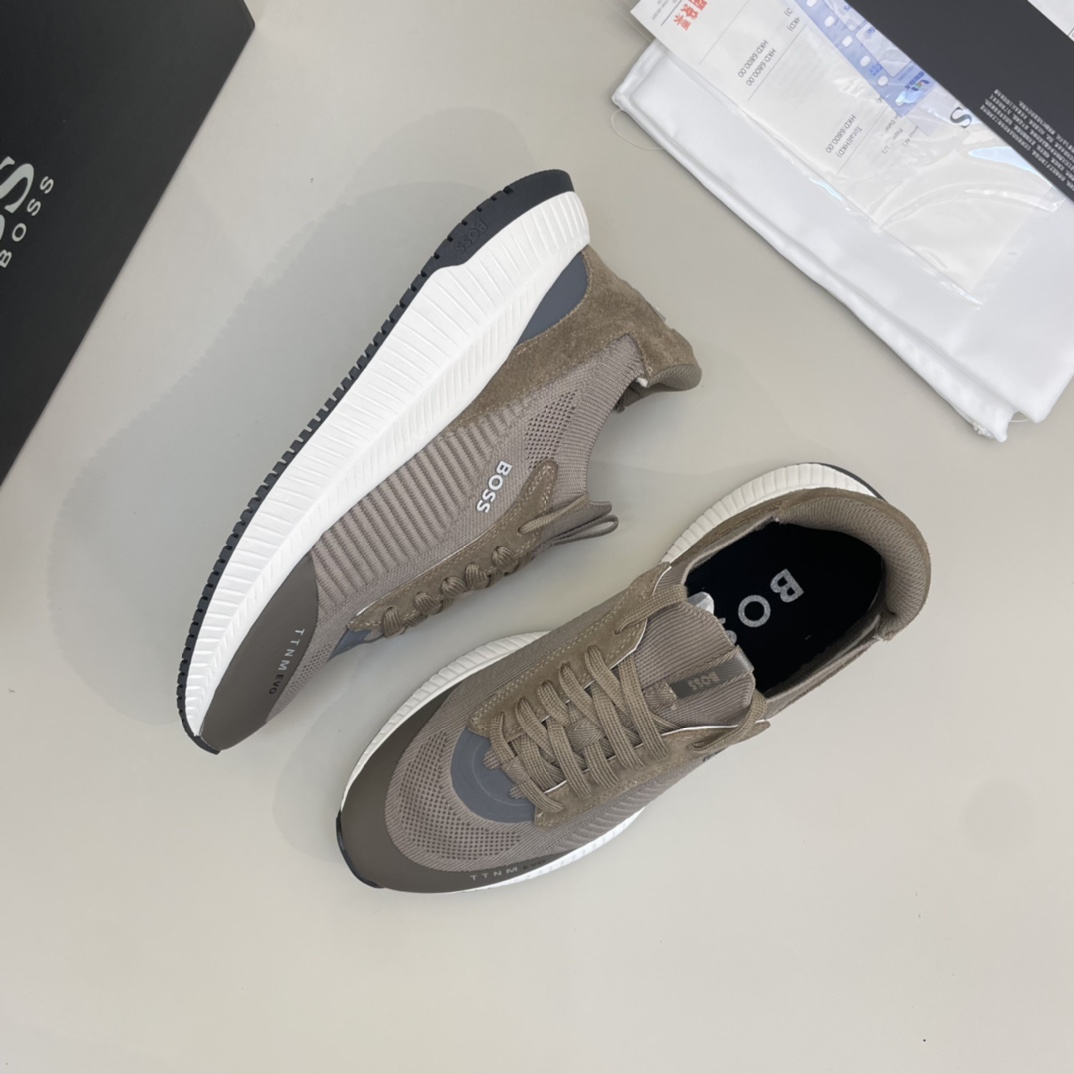 Precio de venta: P170 Marca: Boss* "Boss*" lowtop sneakersTalla: 38-44 (se puede personalizar hasta 