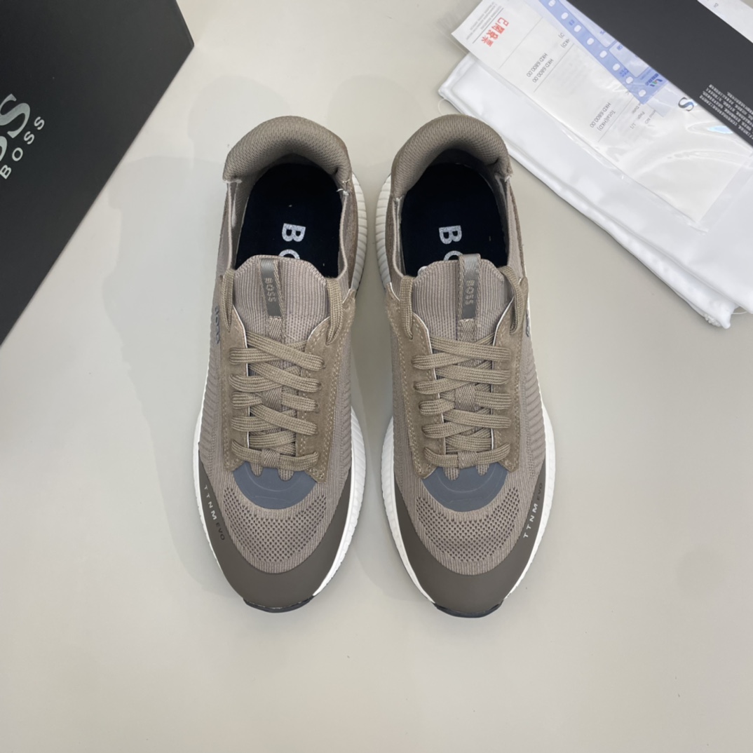 Precio de venta: P170 Marca: Boss* "Boss*" lowtop sneakersTalla: 38-44 (se puede personalizar hasta 