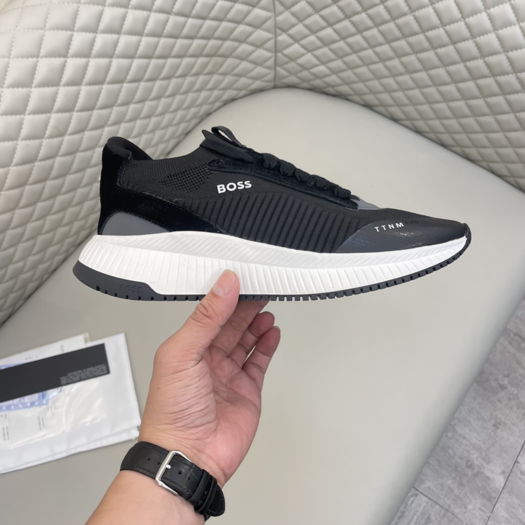 Precio de venta: P170 Marca: Boss* "Boss*" lowtop sneakersTalla: 38-44 (se puede personalizar hasta 